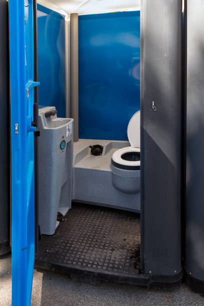 Best Portable toilet rental cost  in Friedens, PA