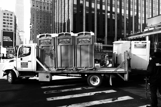 Best Portable toilet rental cost  in Friedens, PA
